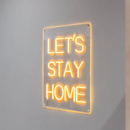 Elegant Flat - Sleeps 8 - View Centre * Leeds