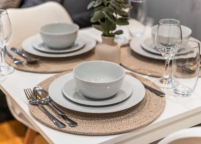 Elegant Flat - Sleeps 8 - View Centre 公寓