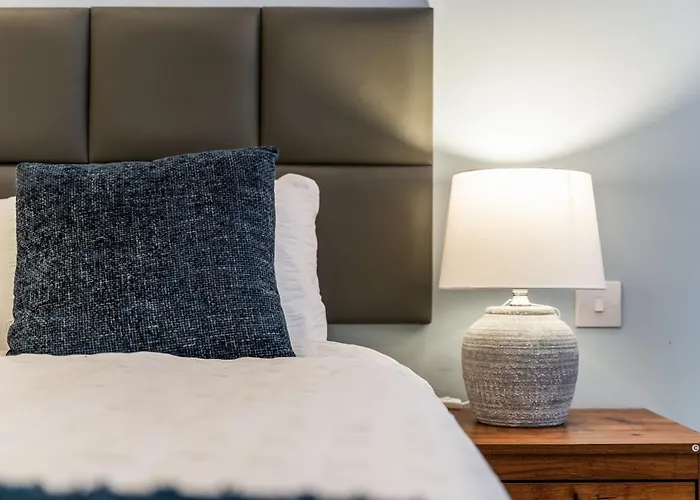 Elegant Flat - Sleeps 8 - View Centre 公寓 *