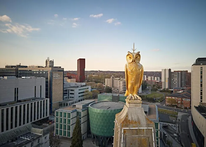 Elegant Flat - Sleeps 8 - View Centre Лідс